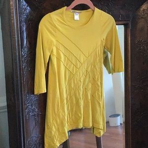 Girl’s yellow tunic, medium/8-10